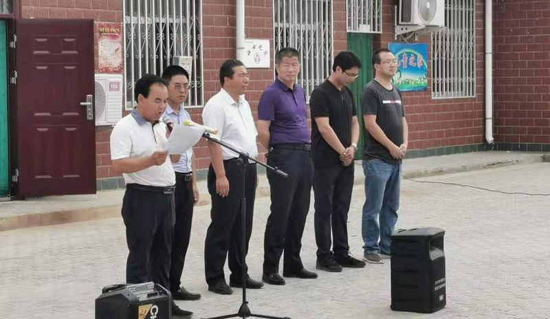 寧夏回族自治區(qū)吳忠市同心縣農(nóng)業(yè)局展會，愛麗潔農(nóng)村廁所改造產(chǎn)品備受歡迎！